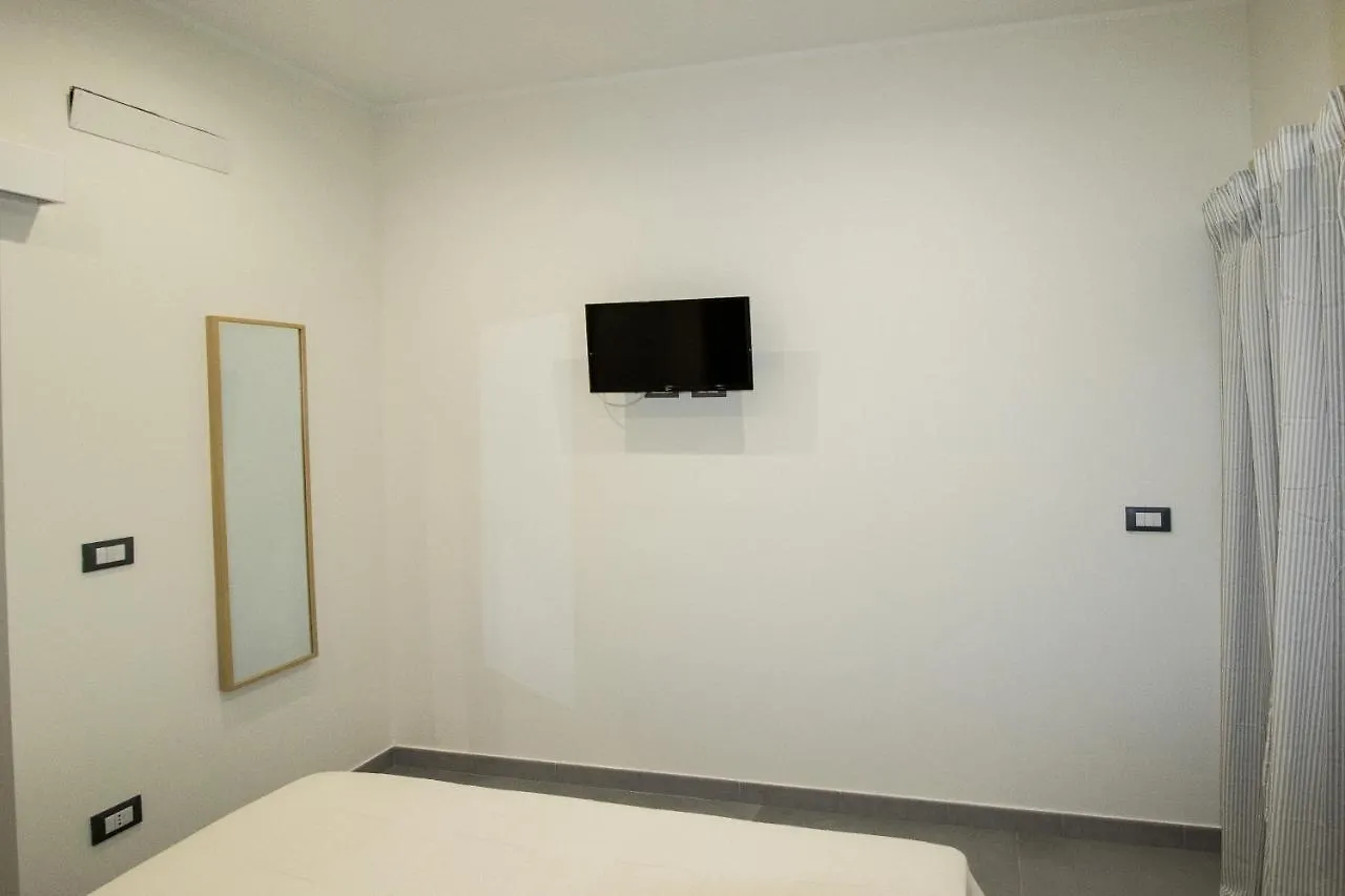 Suite Meghan Home Catania 0*,  Italy